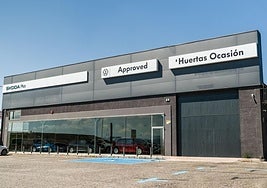 Instalaciones del nuevo concesionario de Huertas Ocasión en Lorca.