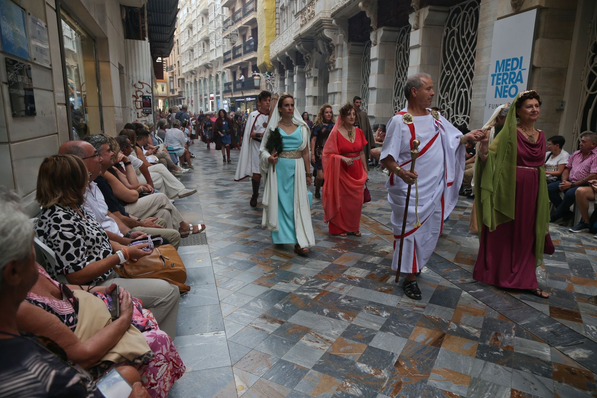 Las imágenes del gran desfile de Carthagineses y Romanos