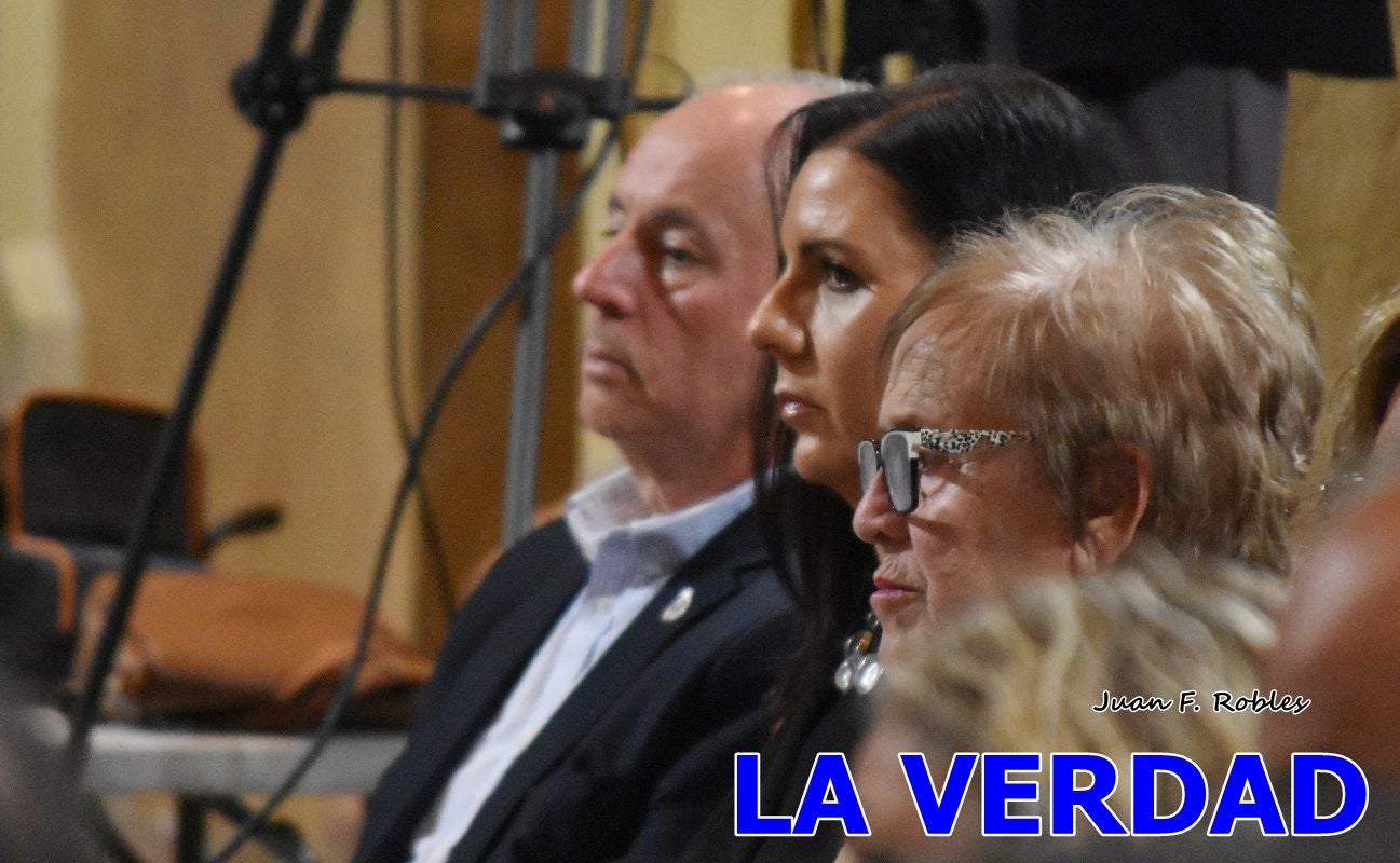 Imágenes de la entrega del título de Hijo Predilecto de Caravaca al general Pascual Soria