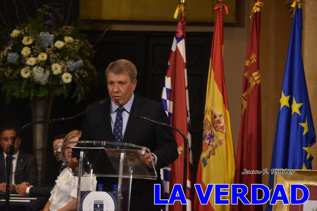 Imágenes de la entrega del título de Hijo Predilecto de Caravaca al general Pascual Soria