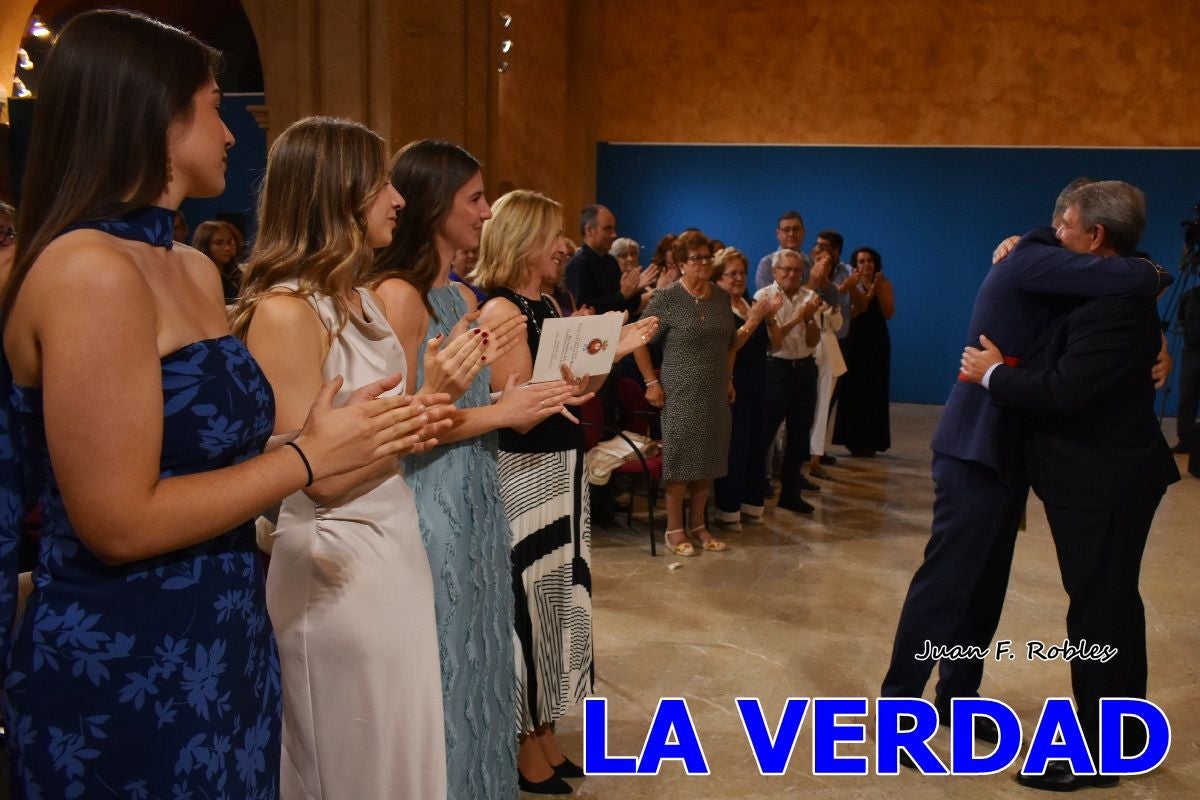 Imágenes de la entrega del título de Hijo Predilecto de Caravaca al general Pascual Soria