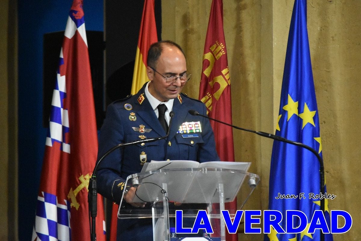 Imágenes de la entrega del título de Hijo Predilecto de Caravaca al general Pascual Soria