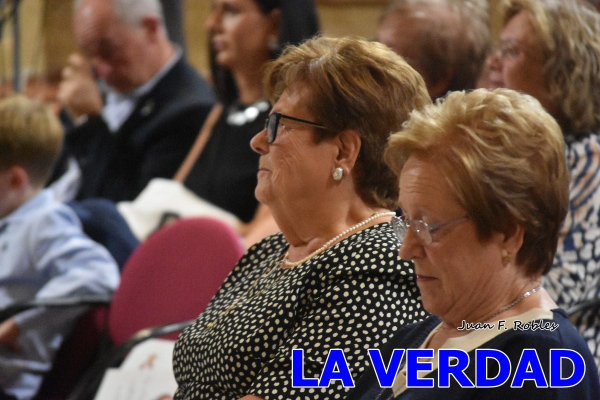 Imágenes de la entrega del título de Hijo Predilecto de Caravaca al general Pascual Soria