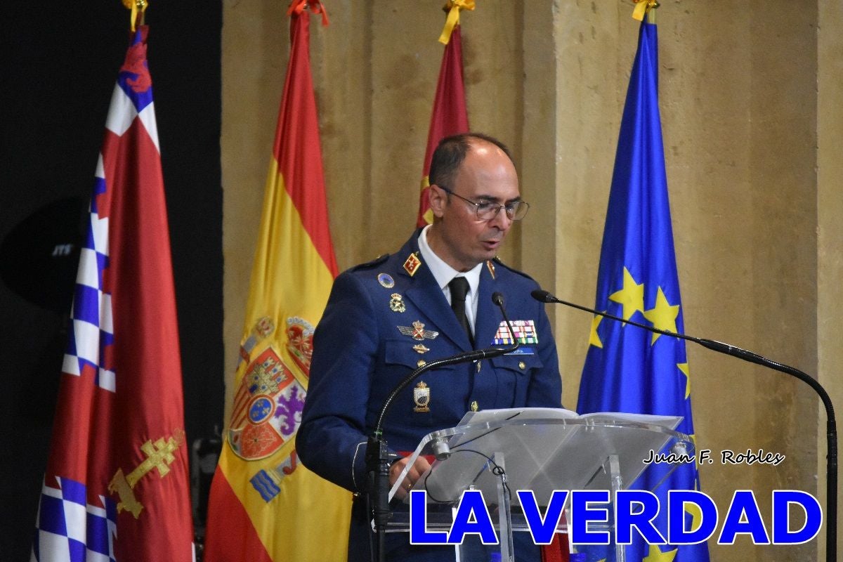 Imágenes de la entrega del título de Hijo Predilecto de Caravaca al general Pascual Soria