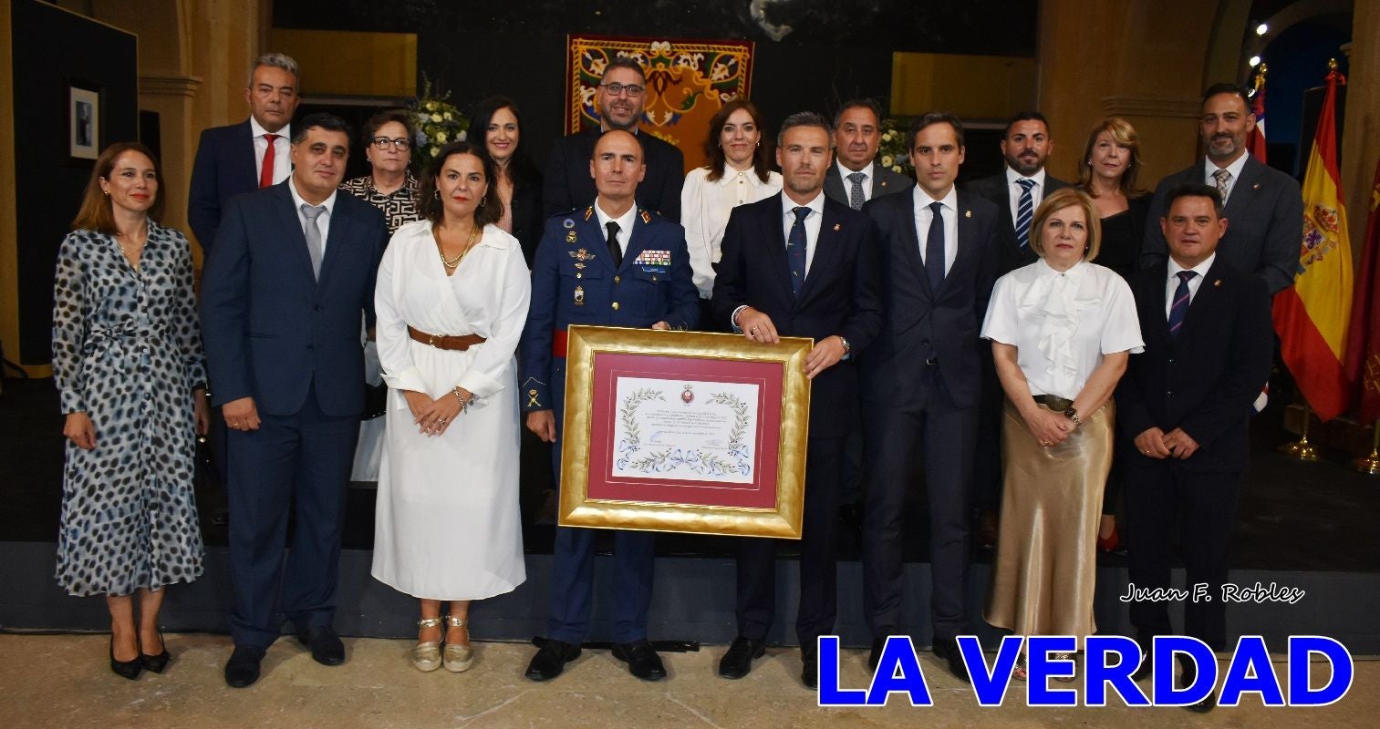 Imágenes de la entrega del título de Hijo Predilecto de Caravaca al general Pascual Soria