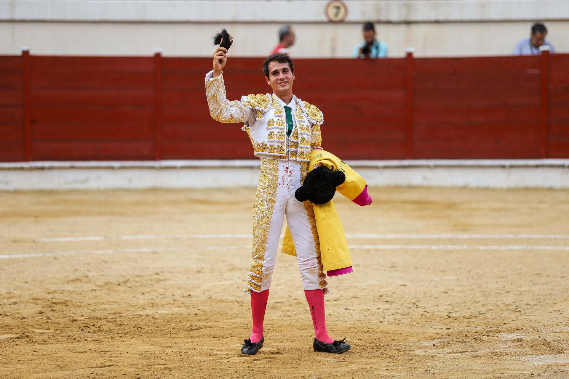 En imágenes, la corrida de toros de este sábado en Abarán