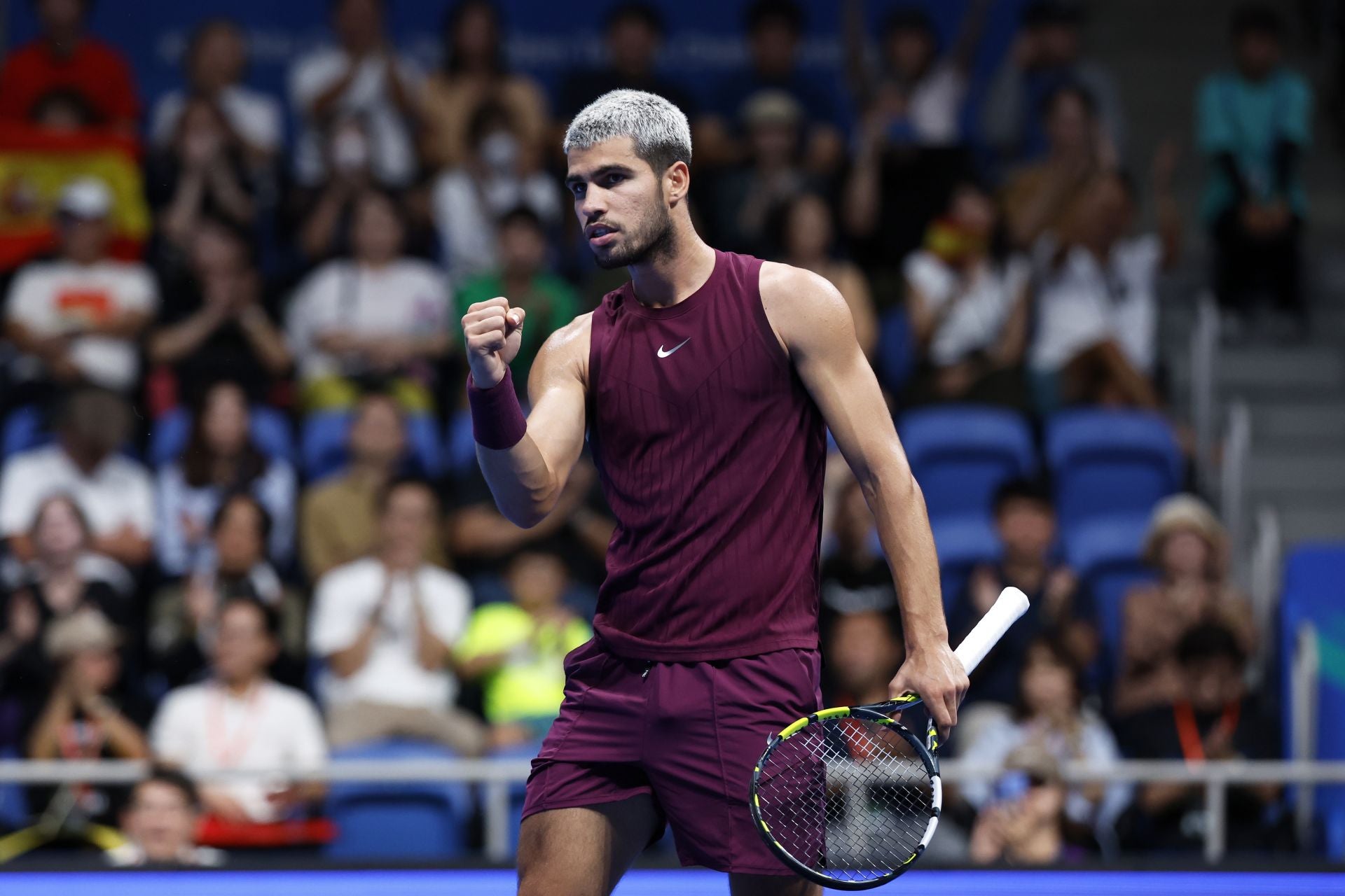 En imágenes, Carlos Alcaraz gana en Tokio su octavo título del año