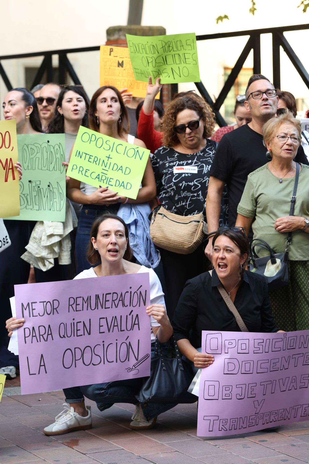 Los interinos de la Región de Murcia piden cambios en la oposición