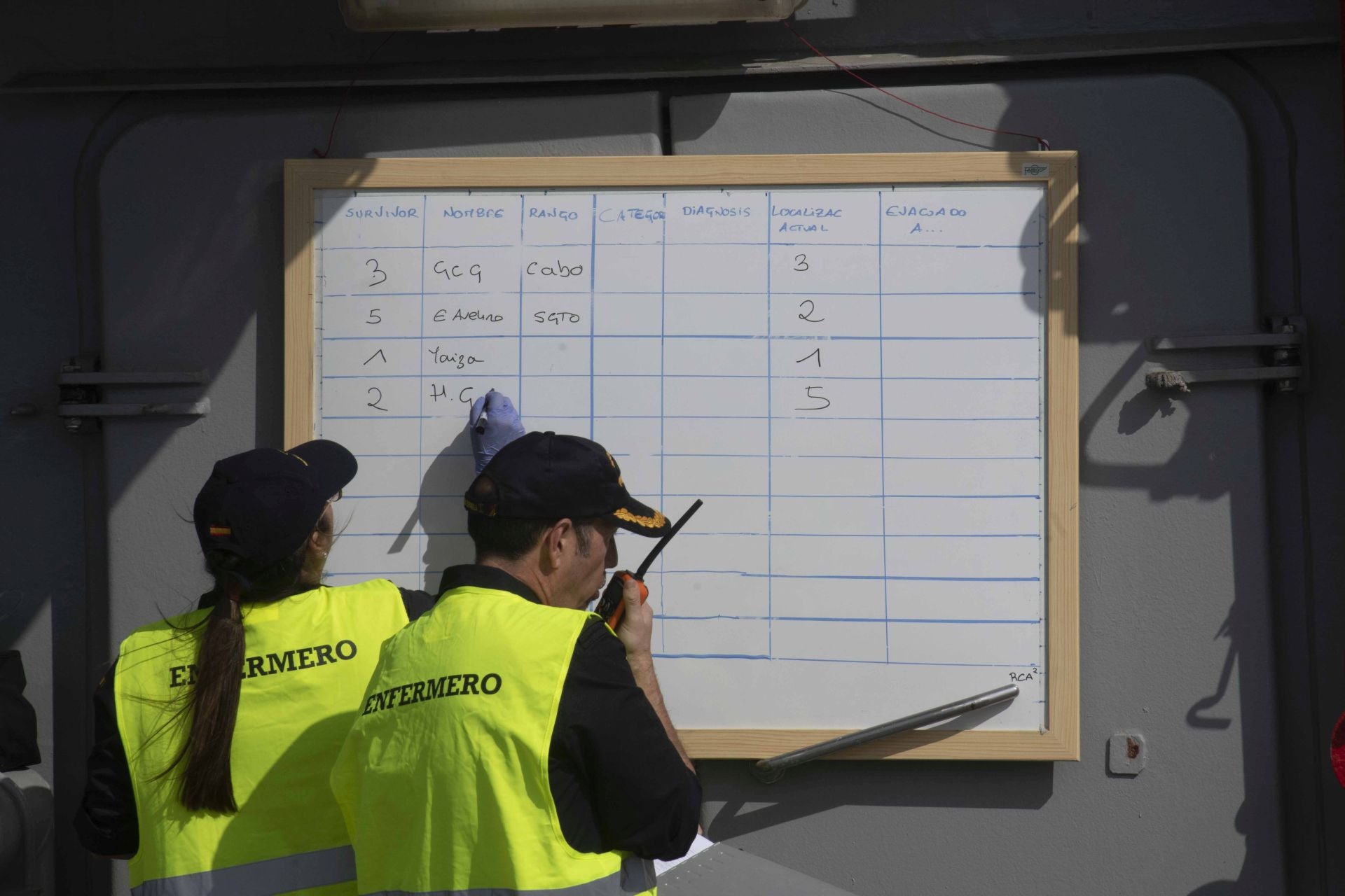 La Armada evalúa sus métodos de rescate en Cartagena, en imágenes