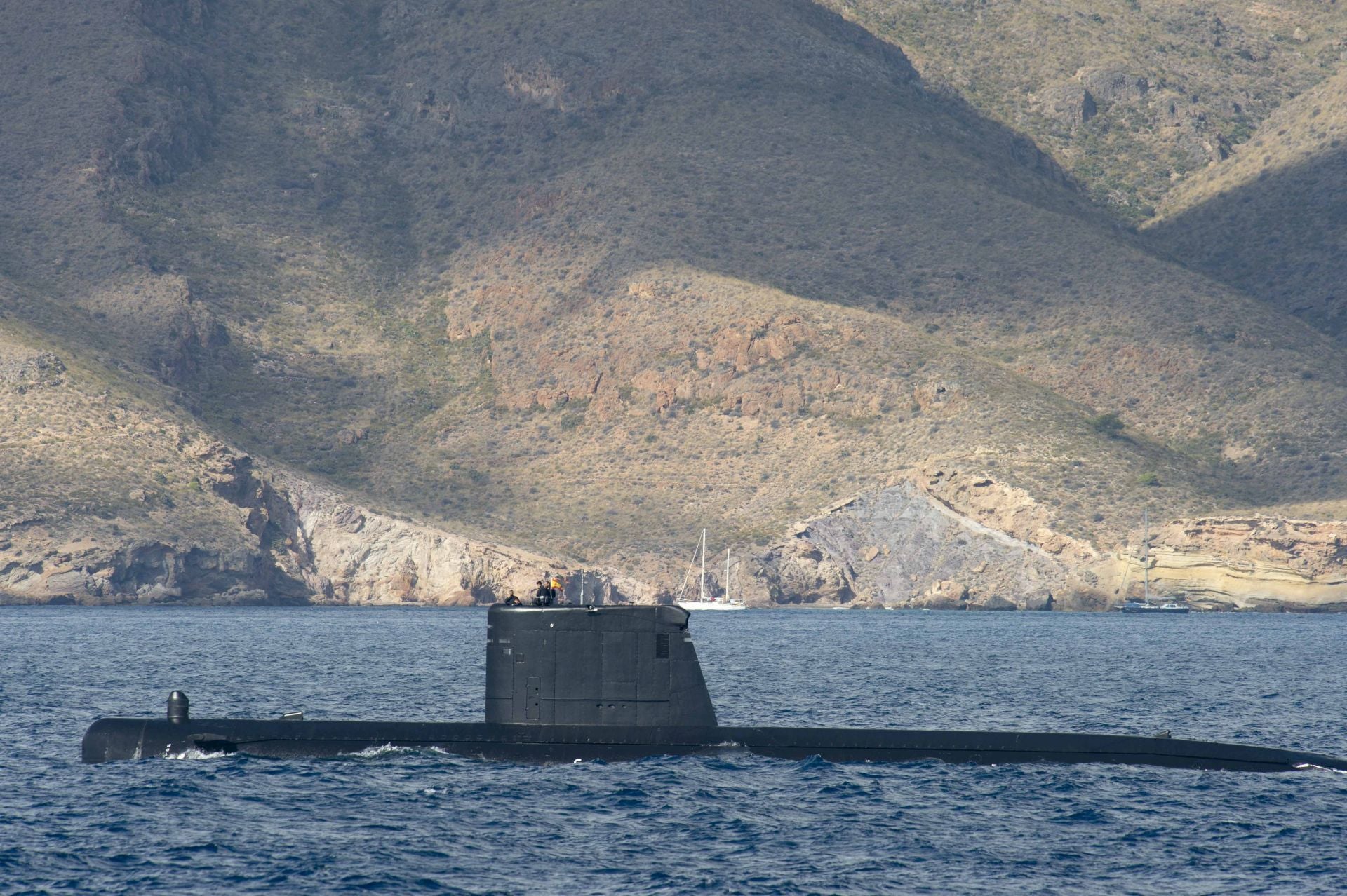 La Armada evalúa sus métodos de rescate en Cartagena, en imágenes