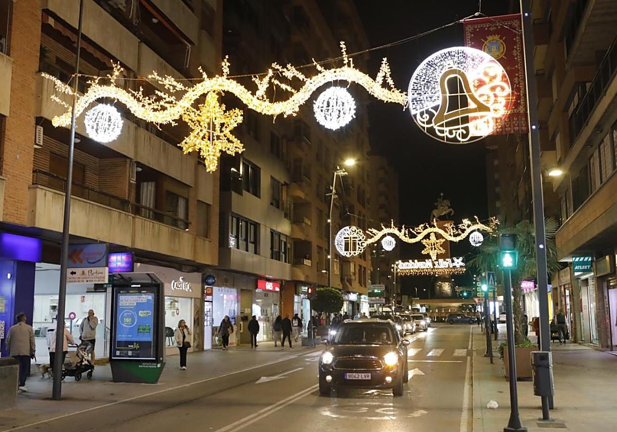 Iluminación extraordinaria en la avenida Juan Carlos I la pasada Navidad.