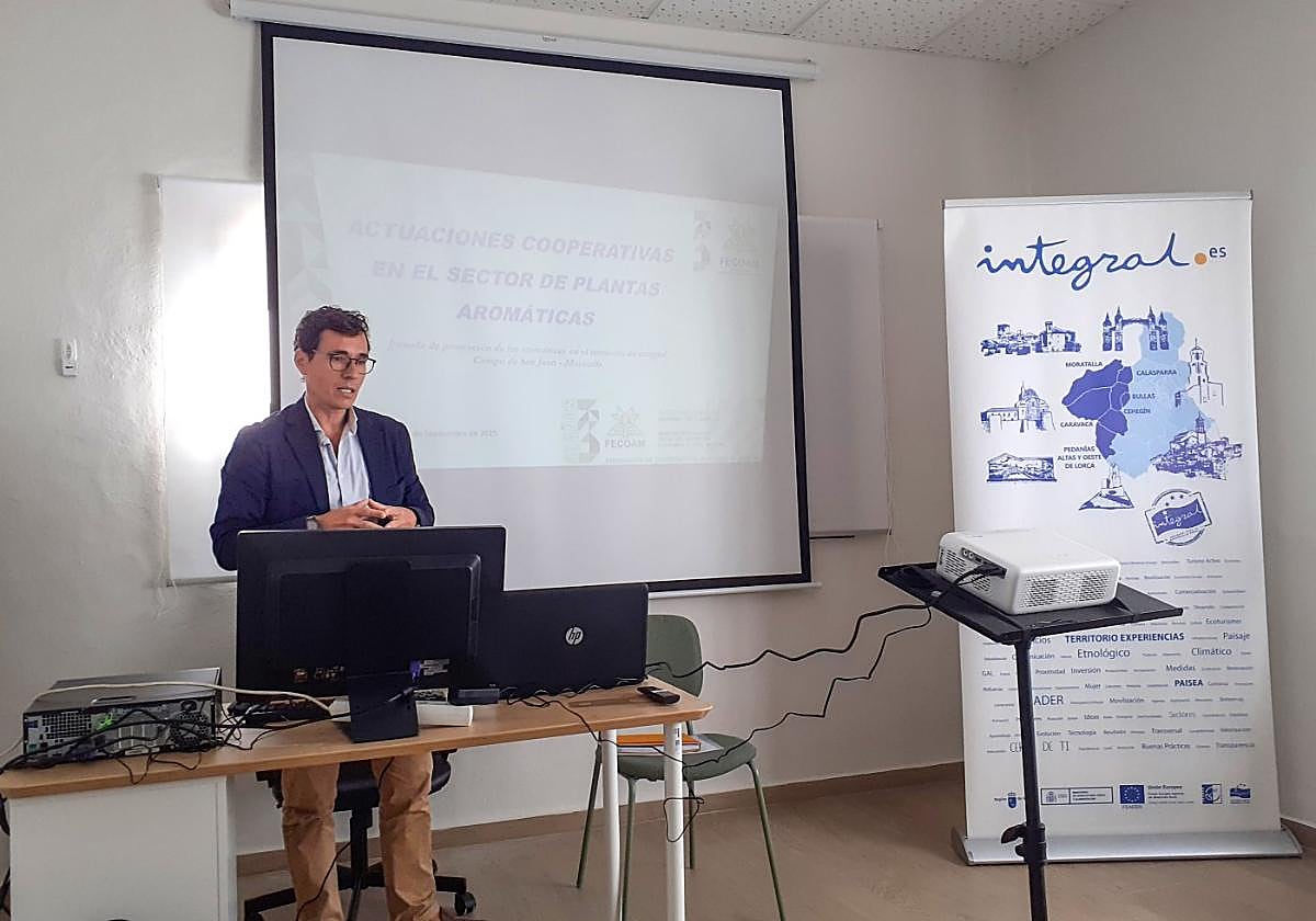 La federación contó con los servicios jurídicos de la entidad paraexplicar todo el proceso y ventajas de convertirse en cooperativa.