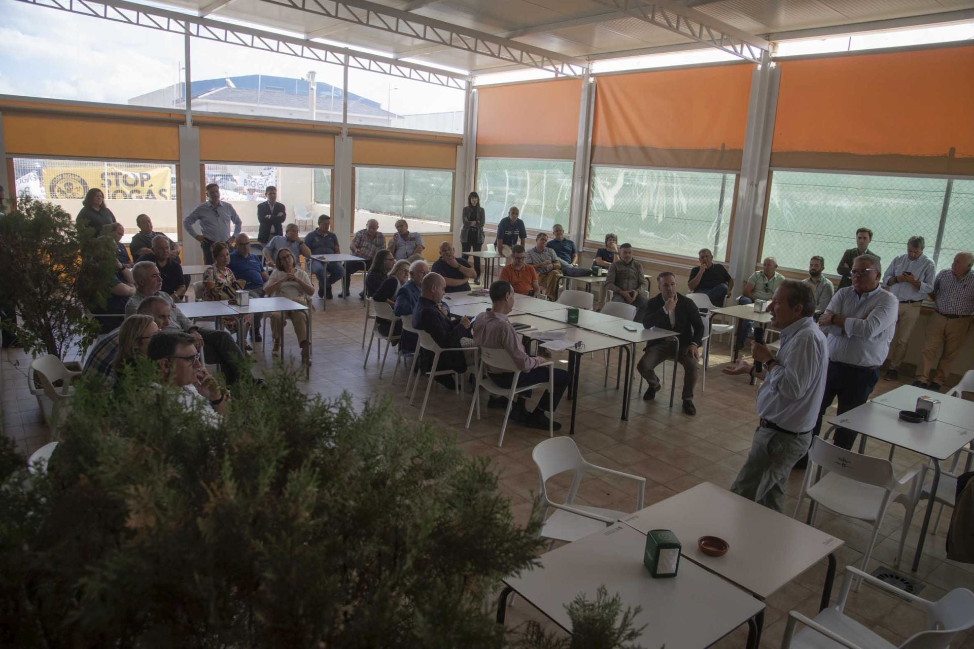 Las imágenes de la protesta de los vecinos de Los Camachos contra la planta de biogás