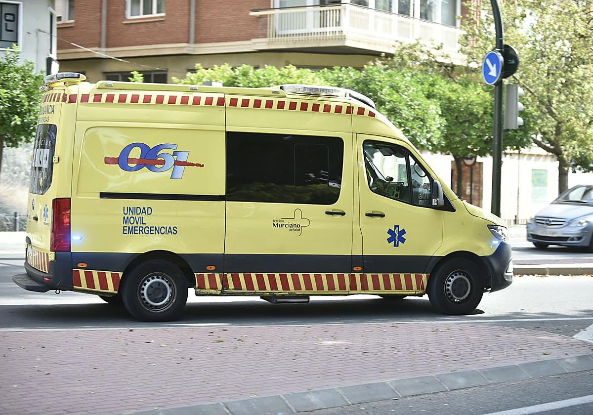 Una ambulancia en una imagen de archivo.