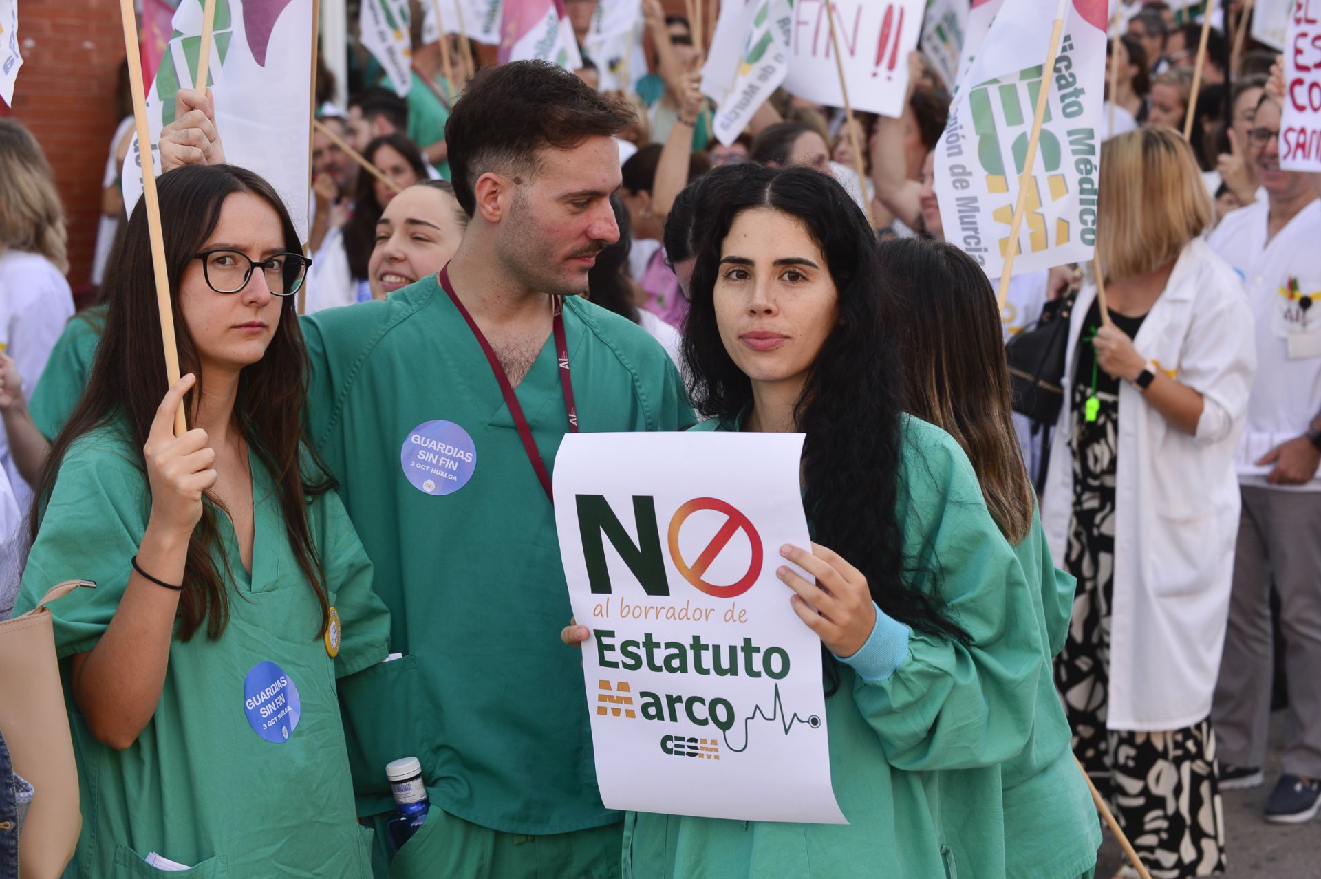 En imágenes, huelga nacional de médicos en la Región de Murcia