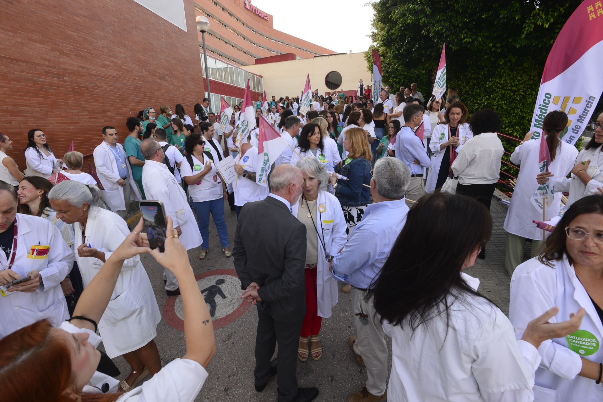 En imágenes, huelga nacional de médicos en la Región de Murcia