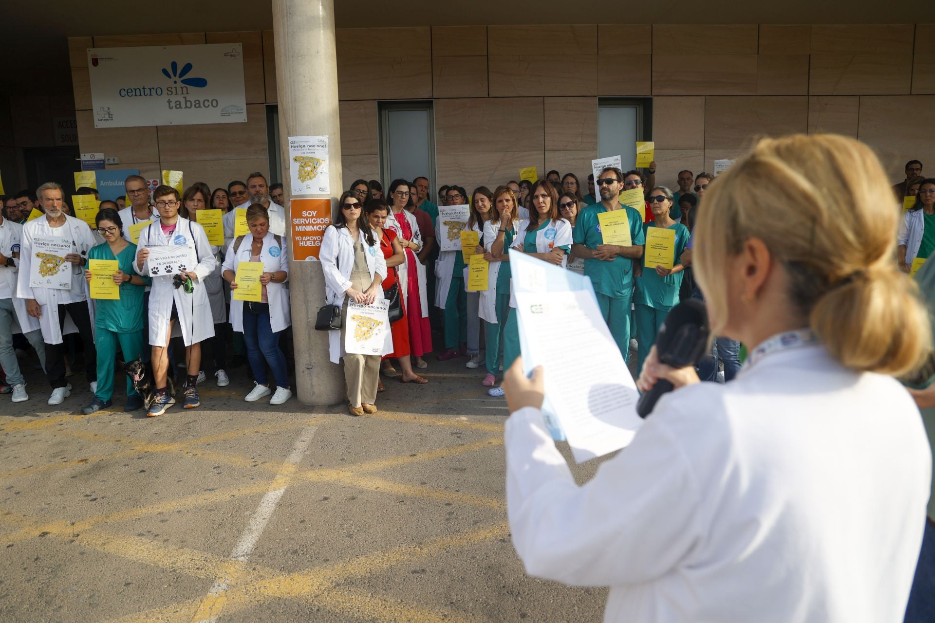 En imágenes, huelga nacional de médicos en la Región de Murcia