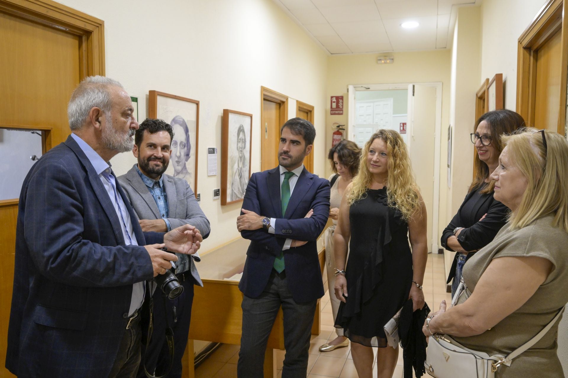 La exposición del Archivo de Murcia dedicada a cuatro escritores que fueron portada de Ababol, en imágenes