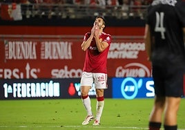 Moyita lamentándose de un error