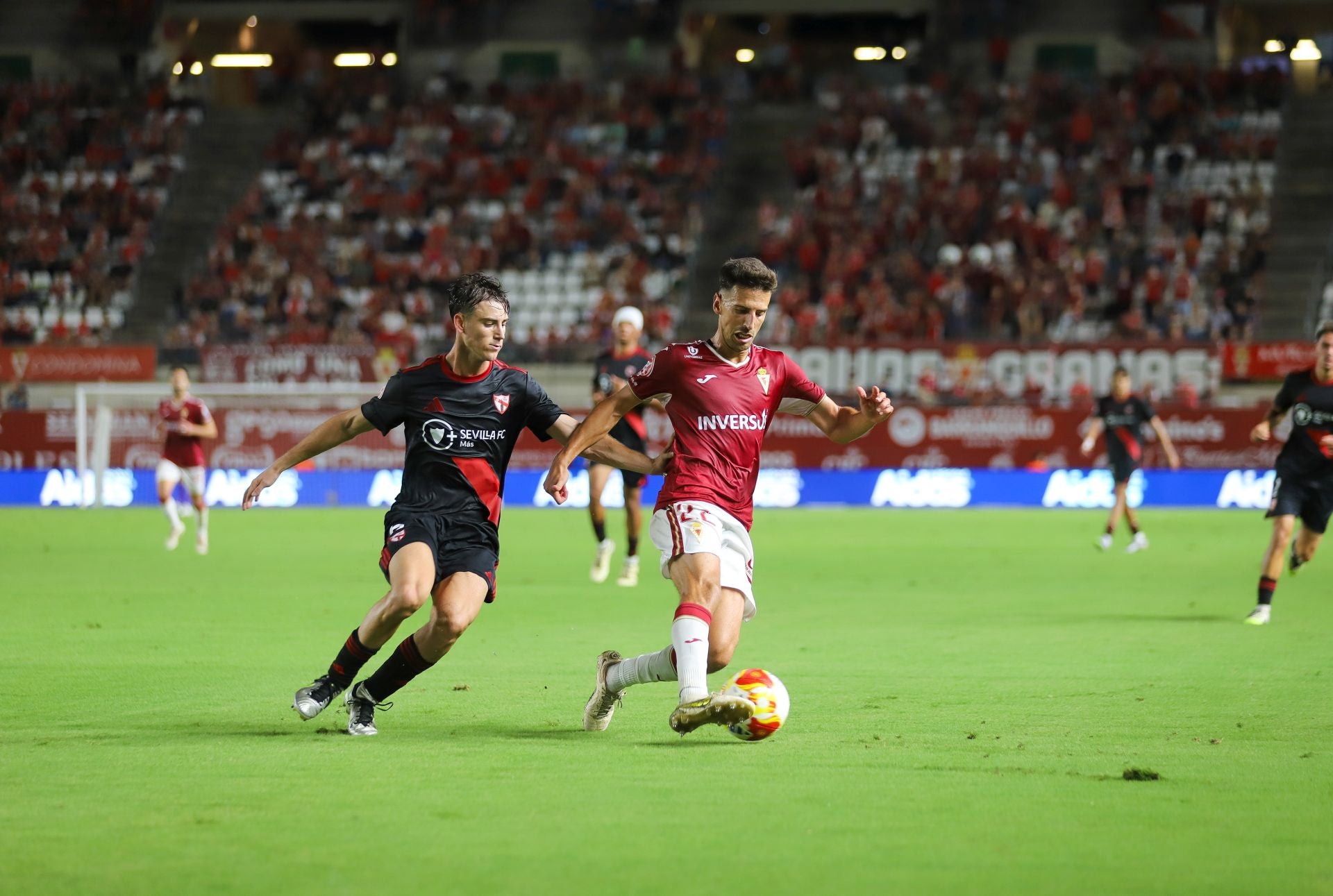 El Real Murcia se queda con la miel en los labios, en imágenes