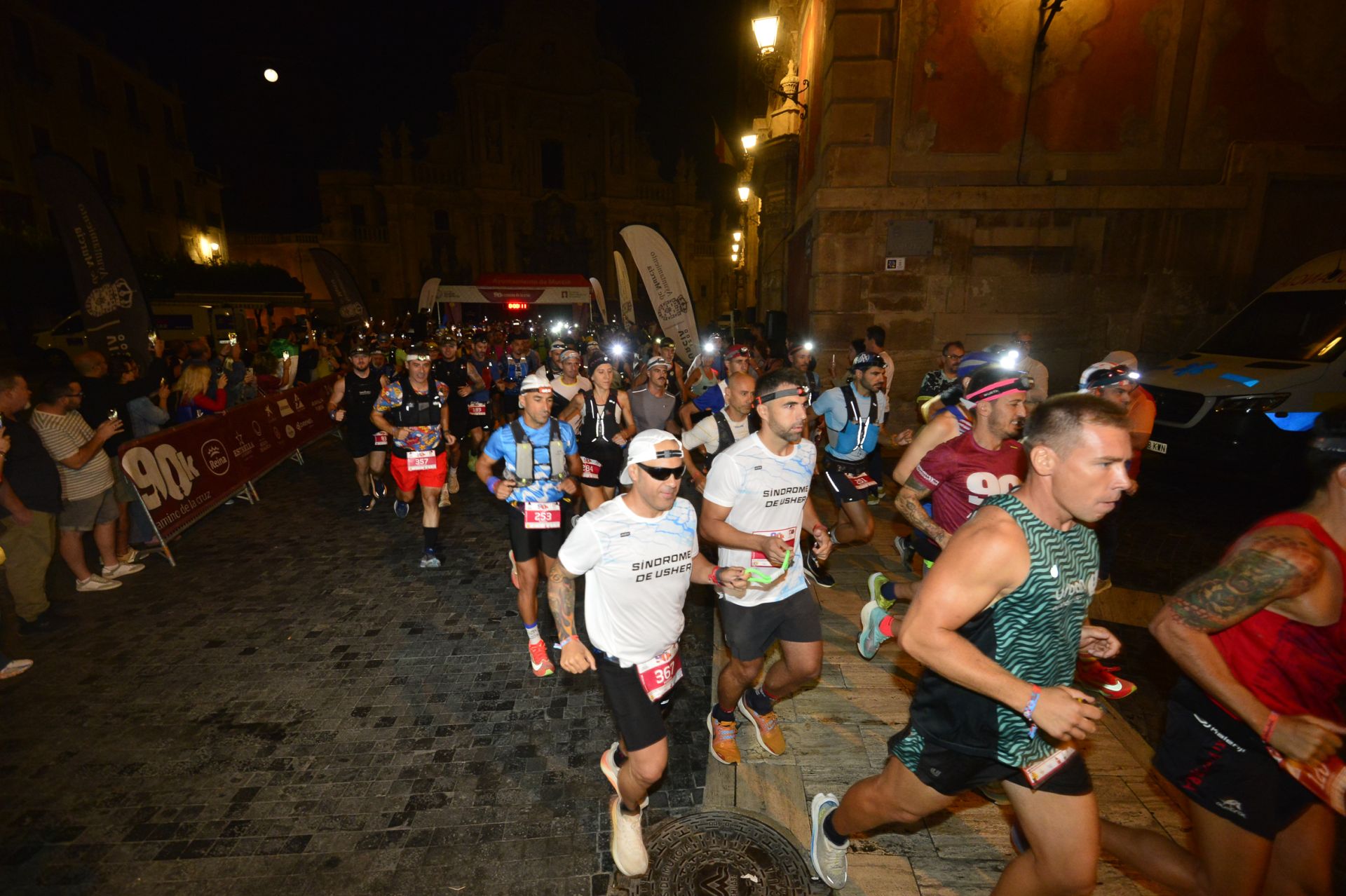 En imágenes, salida y llegada de la 90K a Caravaca de la Cruz