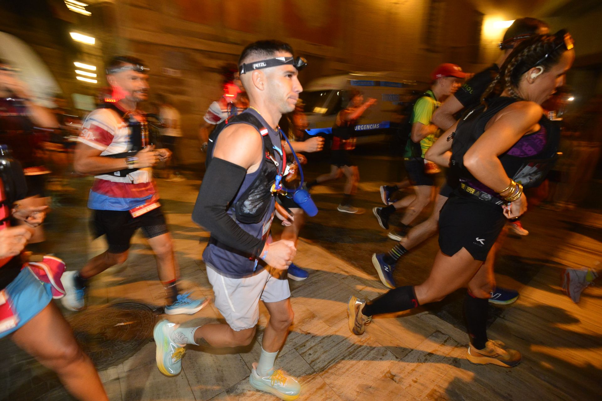 En imágenes, salida y llegada de la 90K a Caravaca de la Cruz