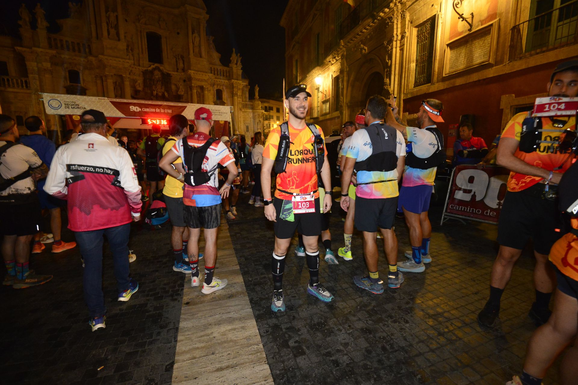 En imágenes, salida y llegada de la 90K a Caravaca de la Cruz