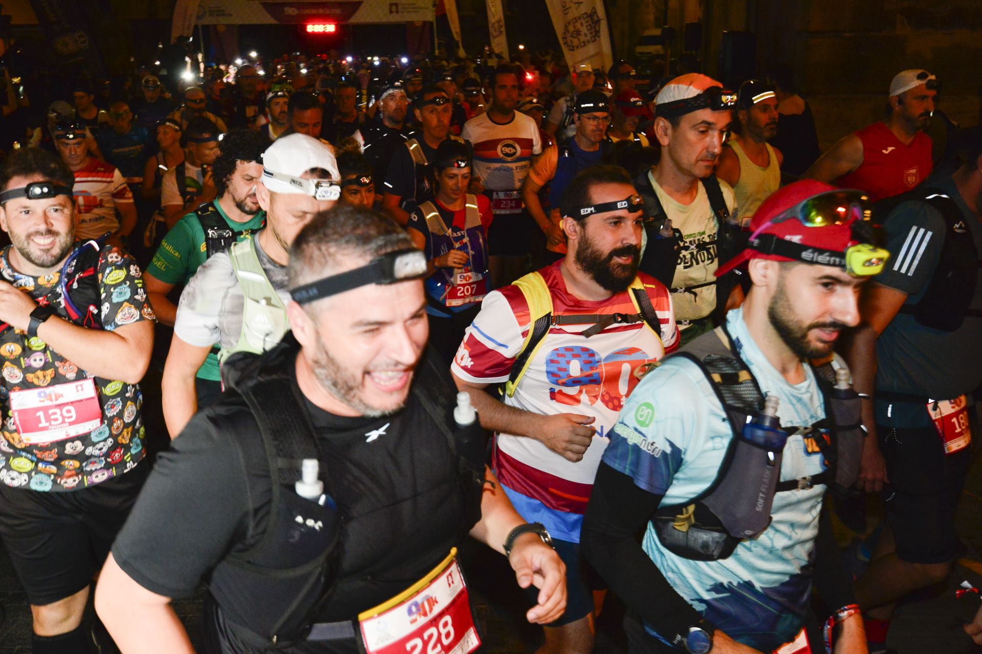 En imágenes, salida y llegada de la 90K a Caravaca de la Cruz