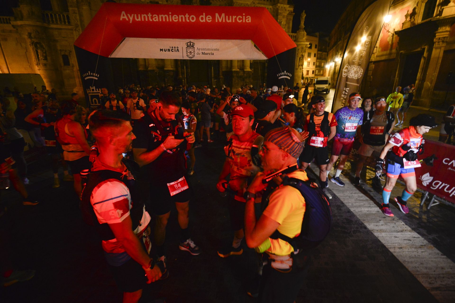 En imágenes, salida y llegada de la 90K a Caravaca de la Cruz