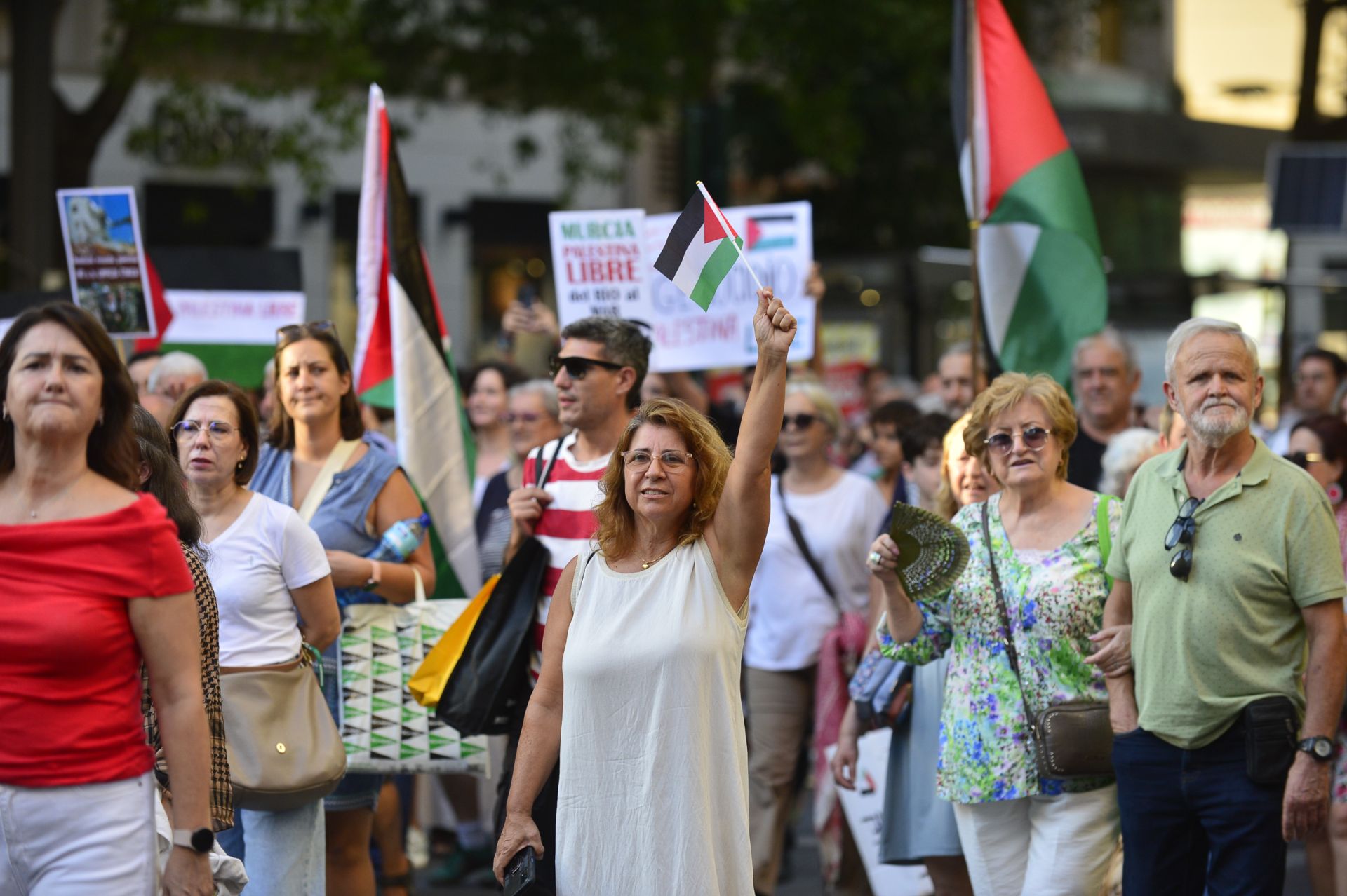 La masiva manifestación por Gaza en Murcia, en imágenes