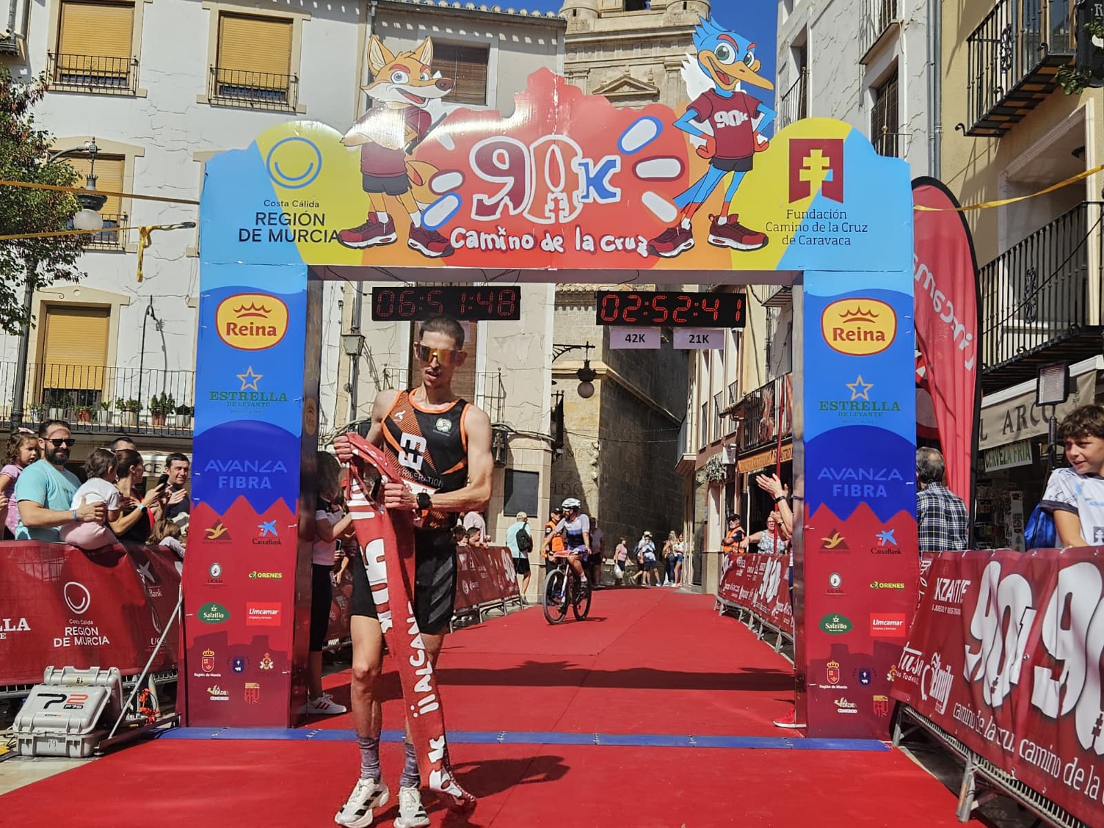 En imágenes, salida y llegada de la 90K a Caravaca de la Cruz