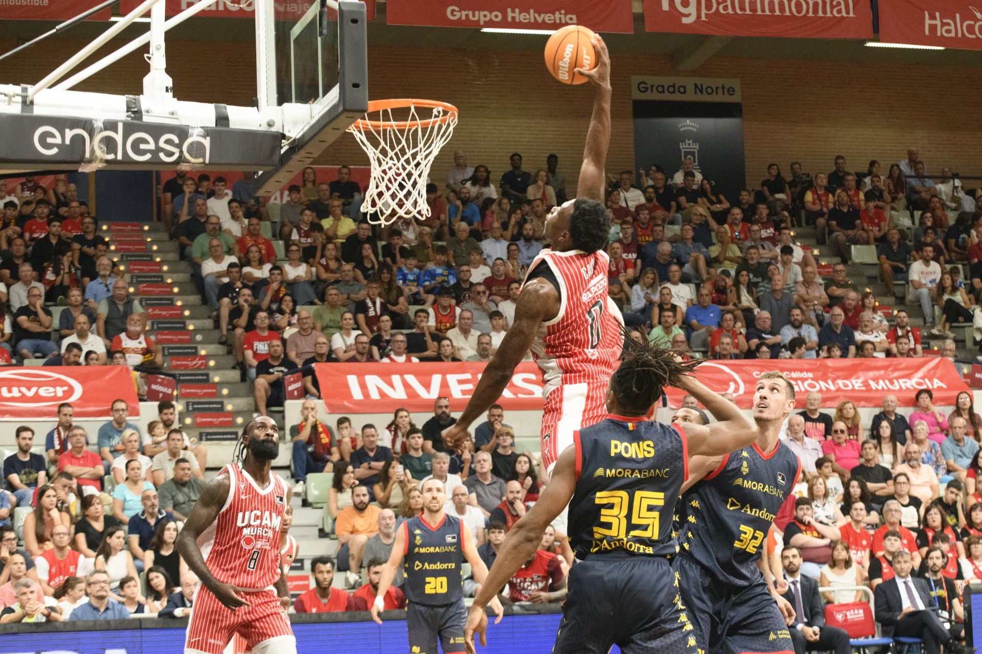 Un UCAM de sobresaliente el primer día ante el Andorra, en imágenes