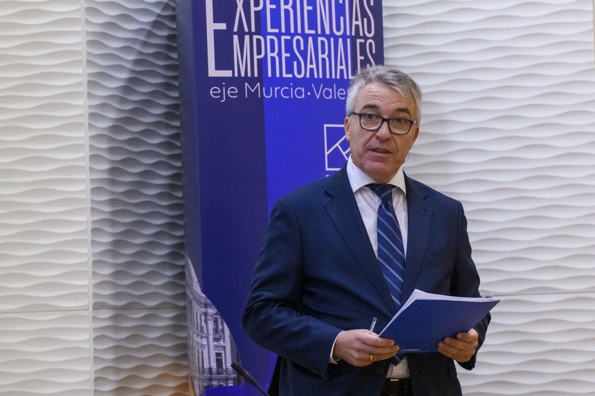 El encuentro &#039;Experiencias Empresariales. Eje Murcia-Valencia&#039;, en imágenes