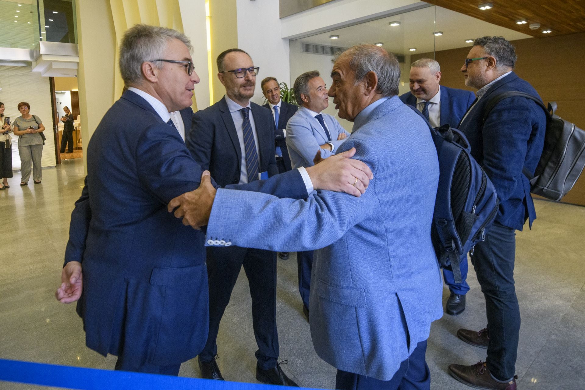 El encuentro &#039;Experiencias Empresariales. Eje Murcia-Valencia&#039;, en imágenes