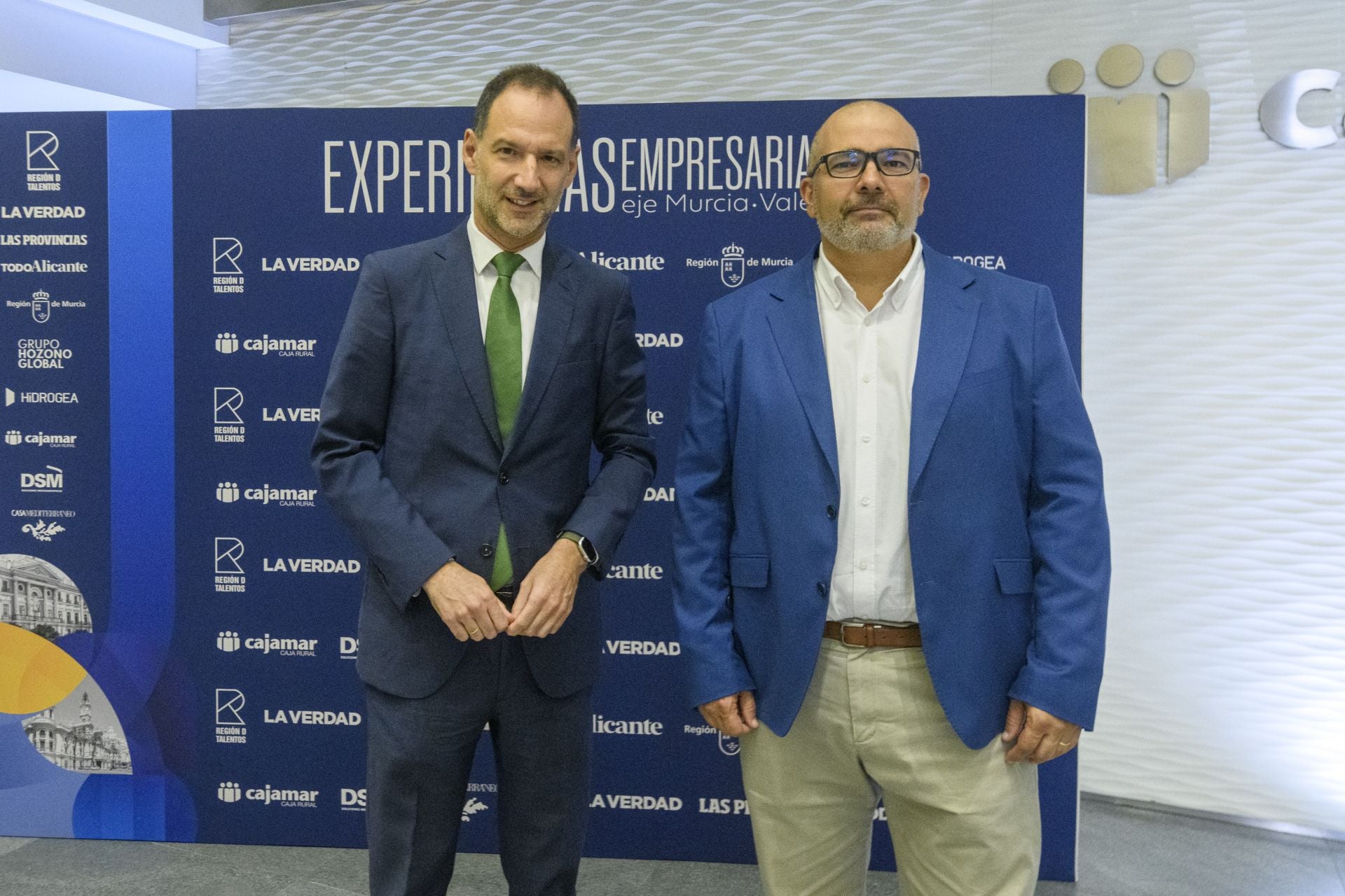El encuentro &#039;Experiencias Empresariales. Eje Murcia-Valencia&#039;, en imágenes