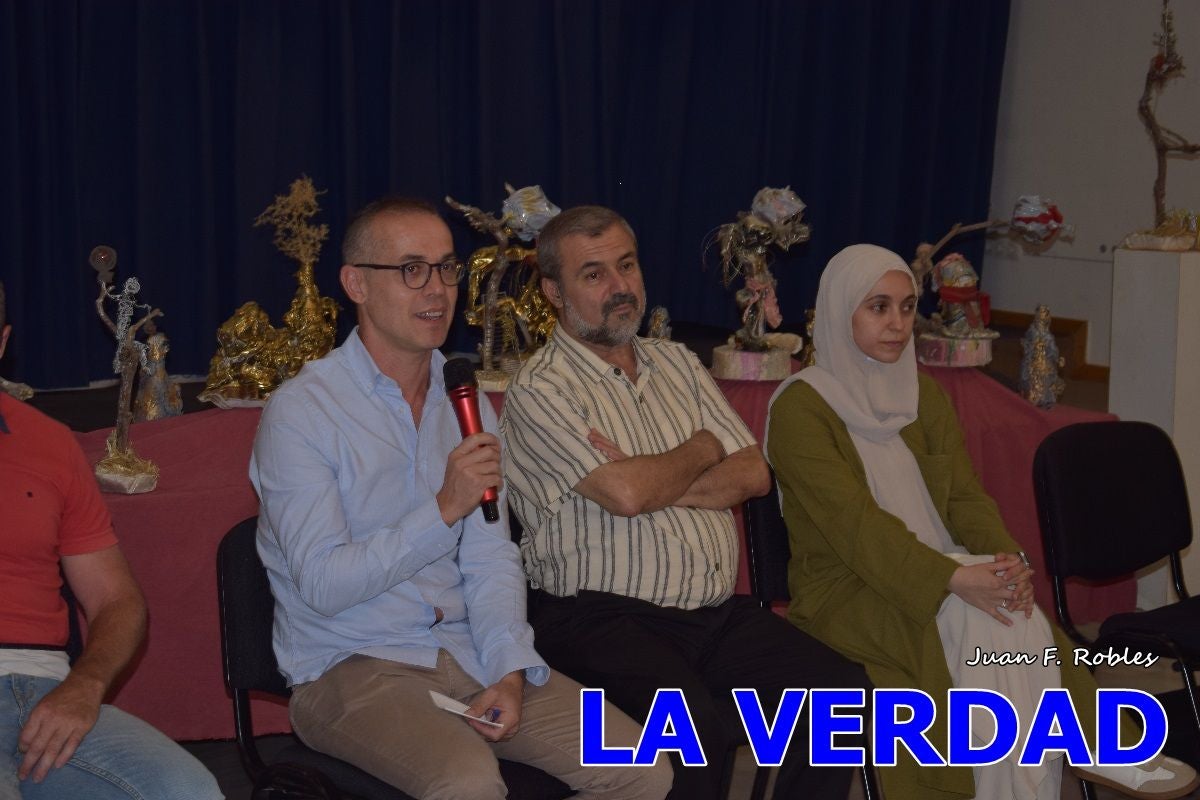 Imágenes de Charla &#039;La voz de Palestina. Diálogo con Eman y Abdallah Mhanna&#039; en Caravaca