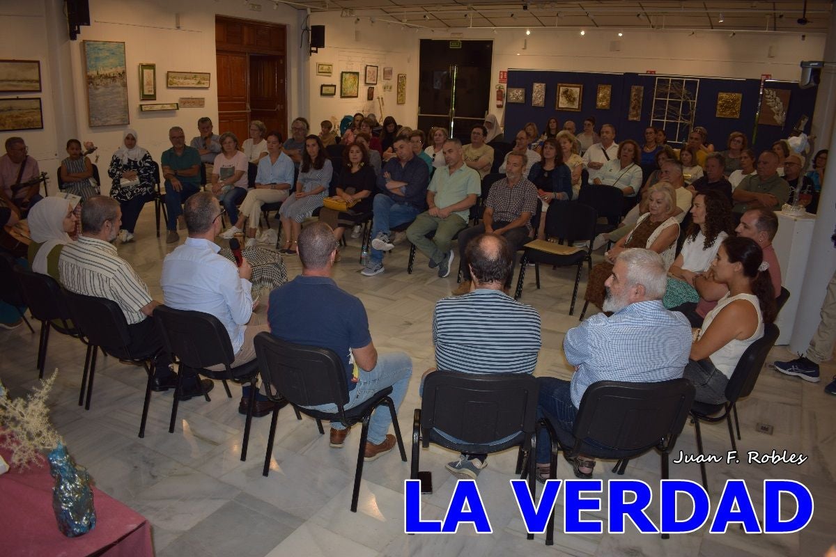 Imágenes de Charla &#039;La voz de Palestina. Diálogo con Eman y Abdallah Mhanna&#039; en Caravaca