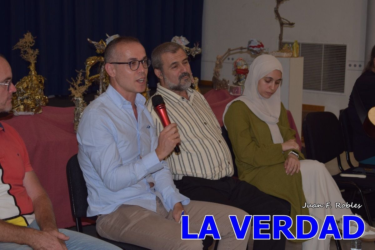 Imágenes de Charla &#039;La voz de Palestina. Diálogo con Eman y Abdallah Mhanna&#039; en Caravaca