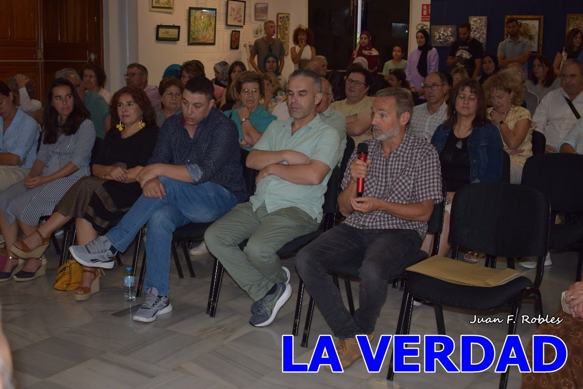 Imágenes de Charla &#039;La voz de Palestina. Diálogo con Eman y Abdallah Mhanna&#039; en Caravaca