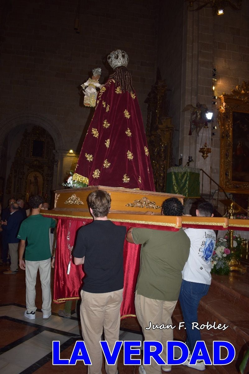 Imágenes de la Misa Solemne y Procesión de la Virgen del Rosario en Caravaca de la Cruz