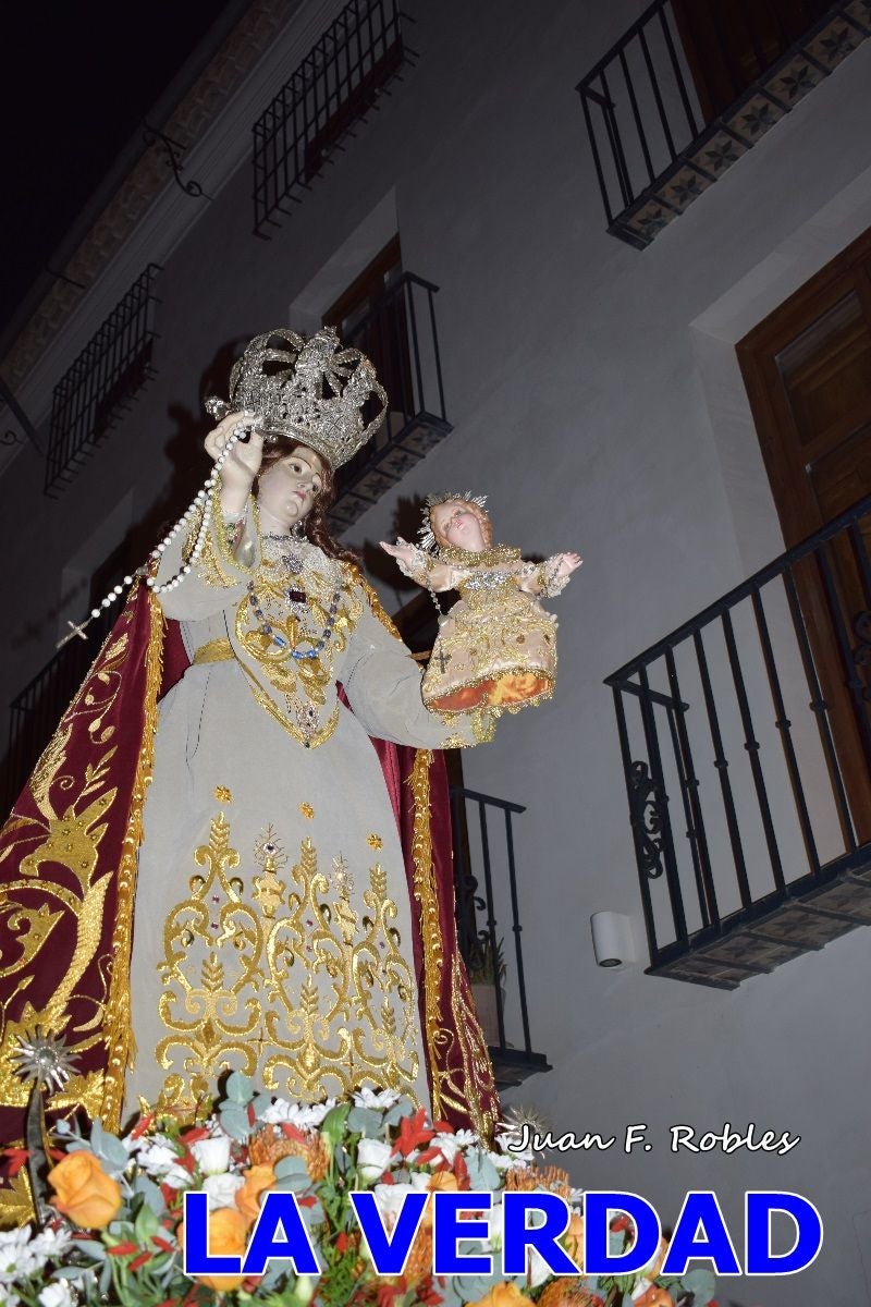 Imágenes de la Misa Solemne y Procesión de la Virgen del Rosario en Caravaca de la Cruz