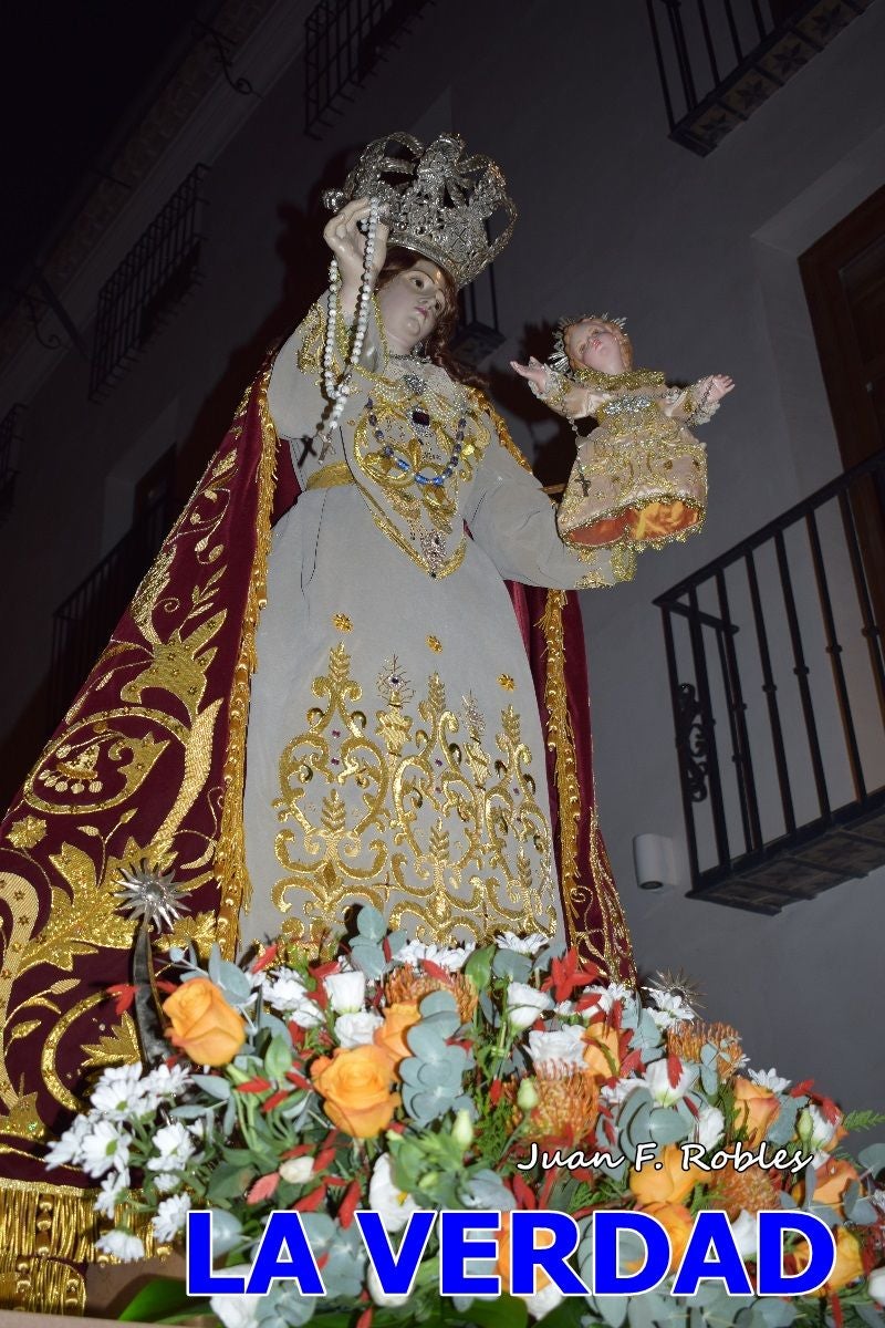 Imágenes de la Misa Solemne y Procesión de la Virgen del Rosario en Caravaca de la Cruz