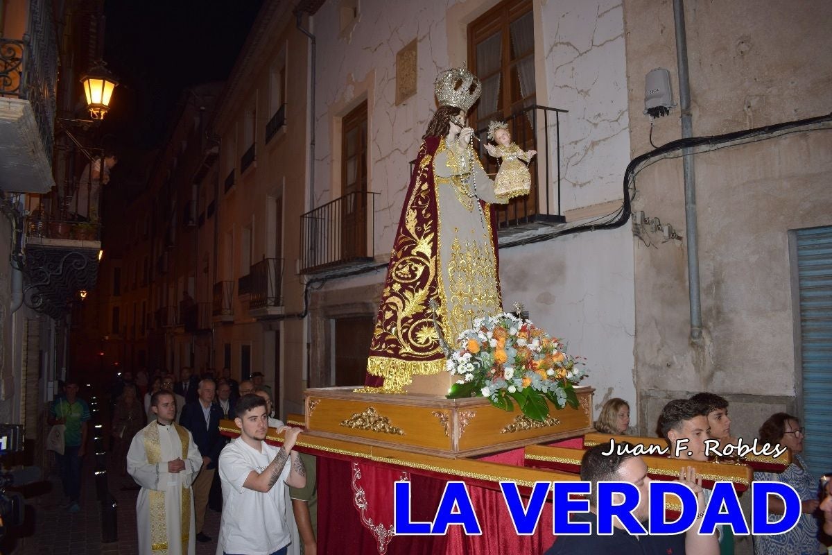Imágenes de la Misa Solemne y Procesión de la Virgen del Rosario en Caravaca de la Cruz
