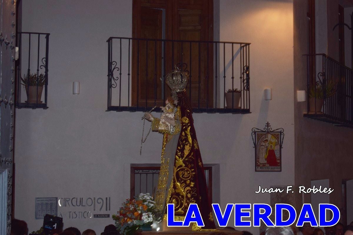 Imágenes de la Misa Solemne y Procesión de la Virgen del Rosario en Caravaca de la Cruz