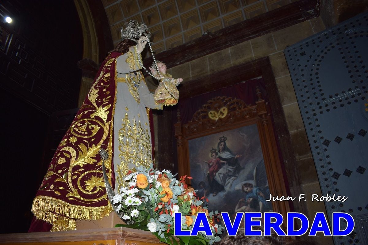 Imágenes de la Misa Solemne y Procesión de la Virgen del Rosario en Caravaca de la Cruz