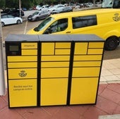 Uno de los puntos de recogida de paquetes habilitado en el Campus de Espinardo.