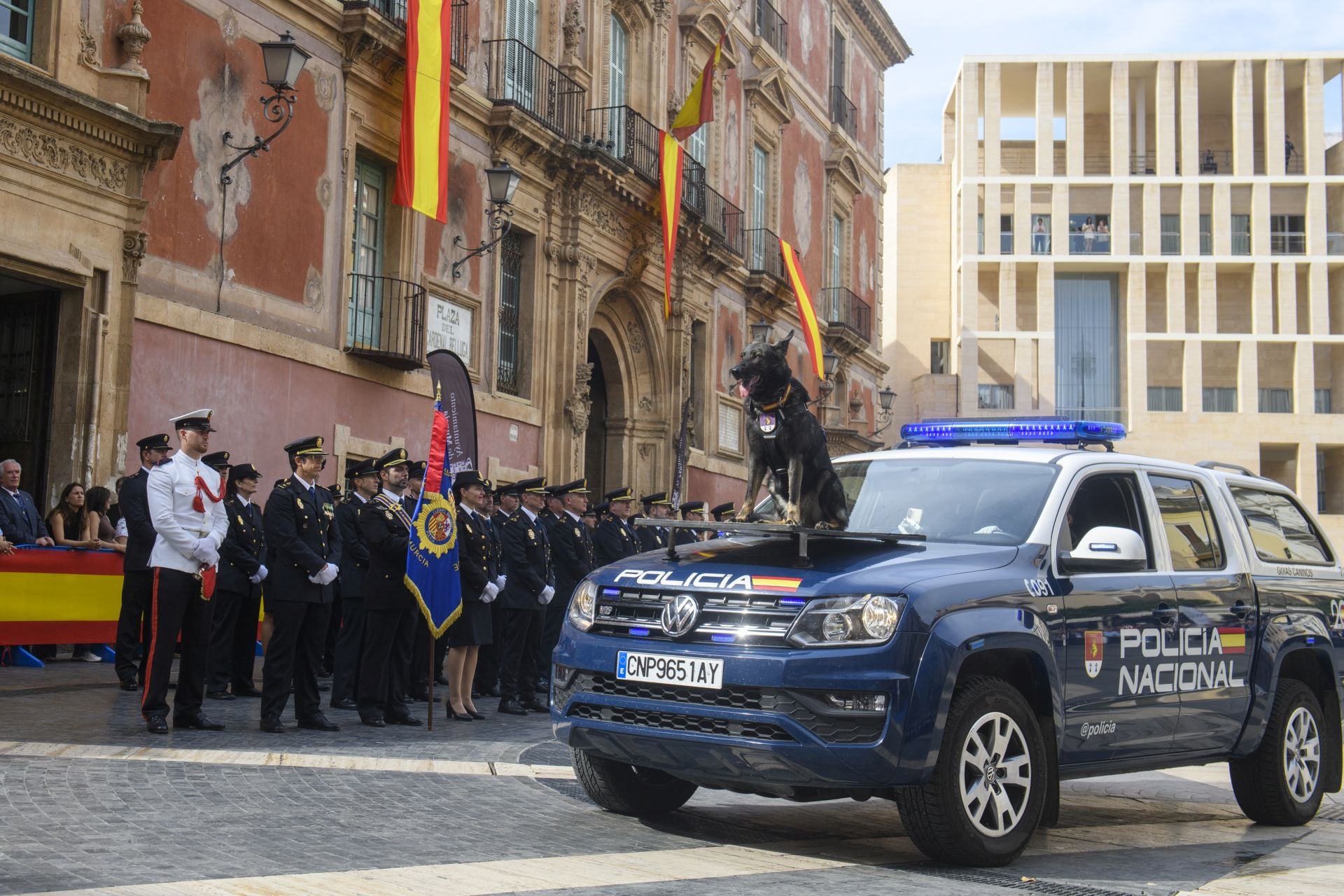 El acto por el Día de la Policía en Murcia, en imágenes