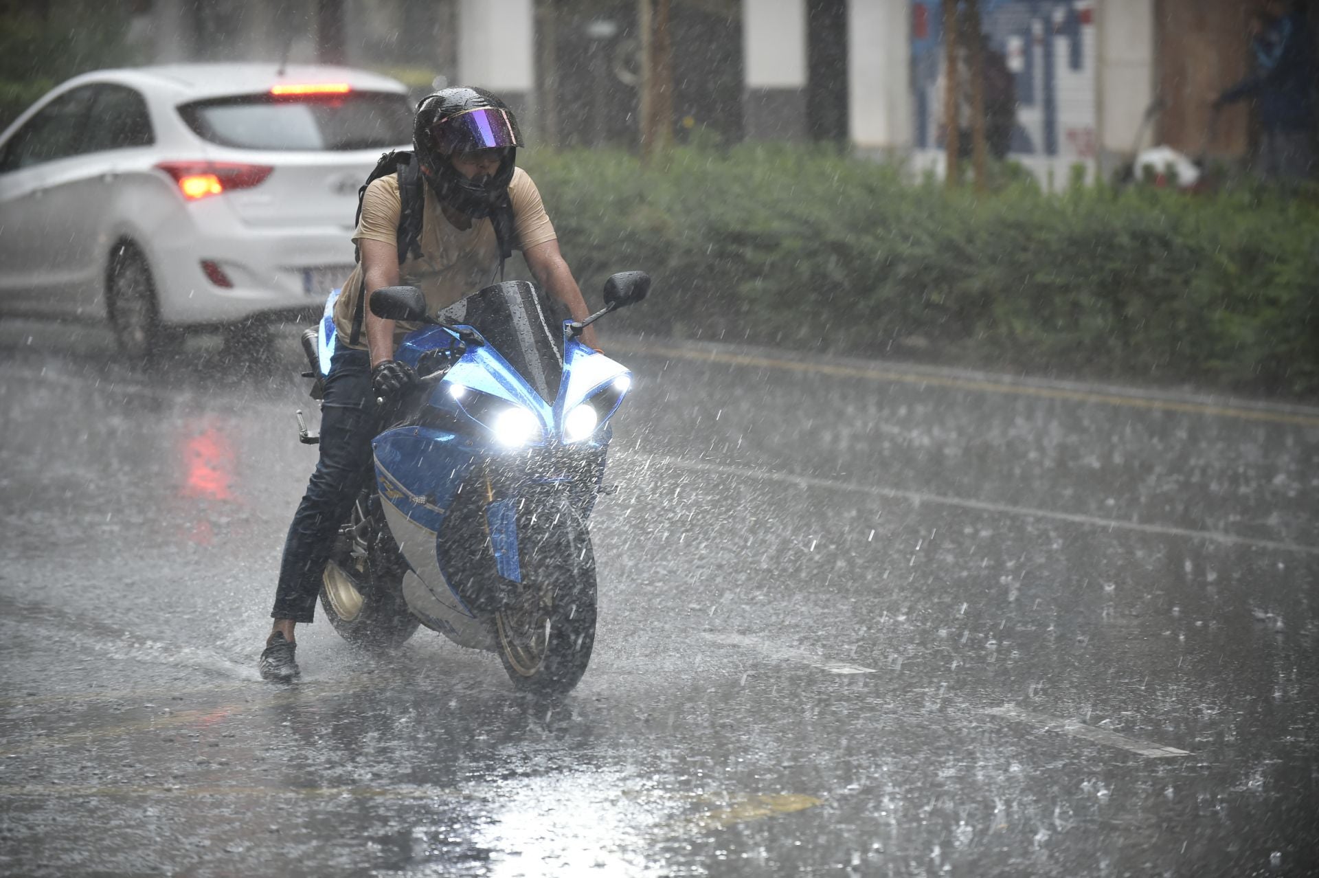 Las imágenes de la tormenta y la lluvia por la dana &#039;Alice&#039; este jueves en la Región de Murcia