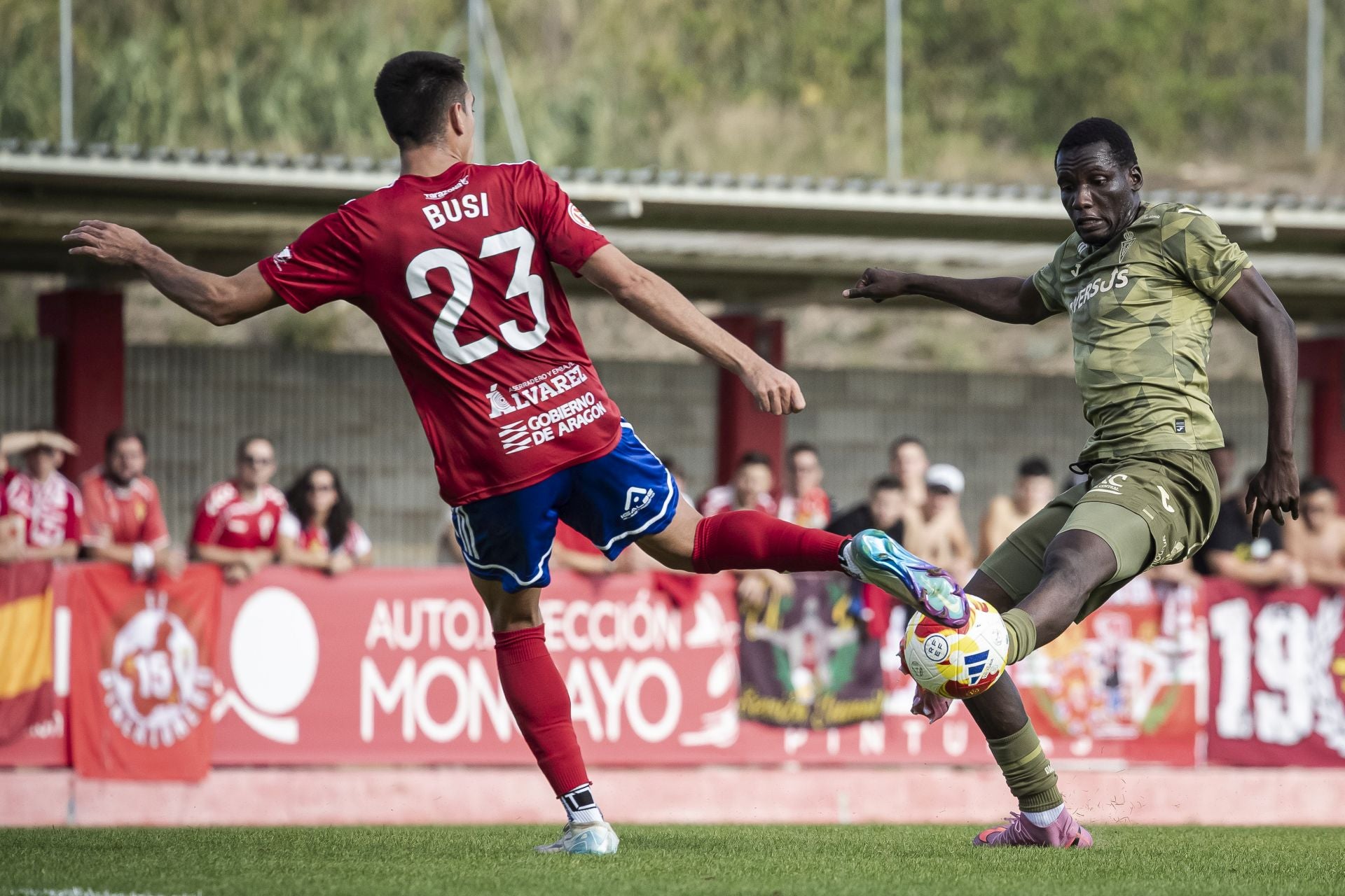 El Real Murcia entra en estado crítico en Tarazona, en imágenes