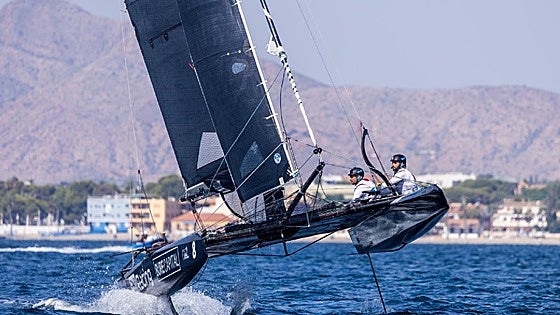Los catamaranes voladores regresan a Los Alcázares